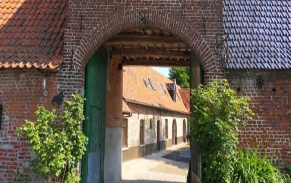 B&B - La Cense Du Pont Bachy Exterior photo